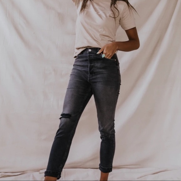 FREE PEOPLE Zuri Mom Stretch Jeans